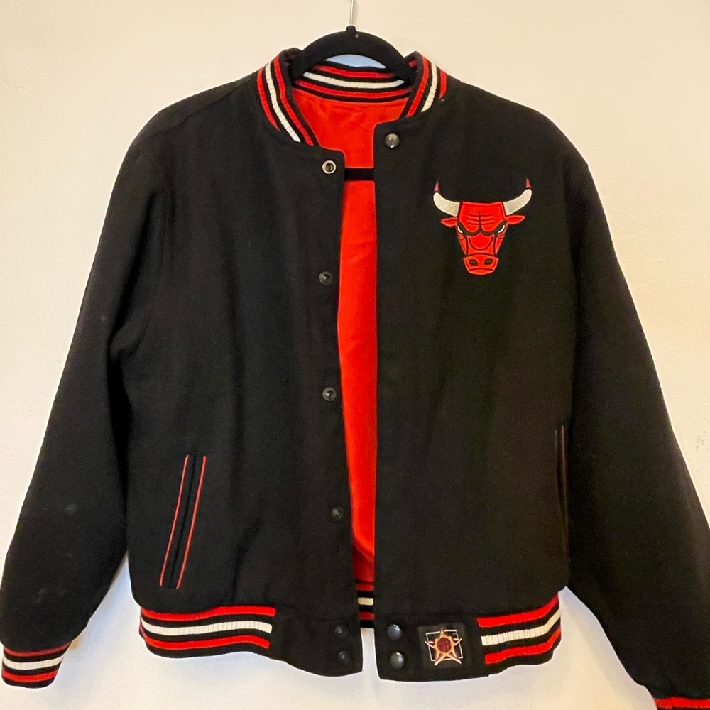 Vintage chicago Bulls reversible jacket